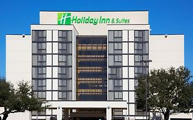 Holiday Inn Plaza Beaumont Tx