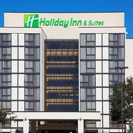 Holiday Inn Hotel And Suites Beaumont-Plaza I-10 & Walden By Ihg Exterior photo