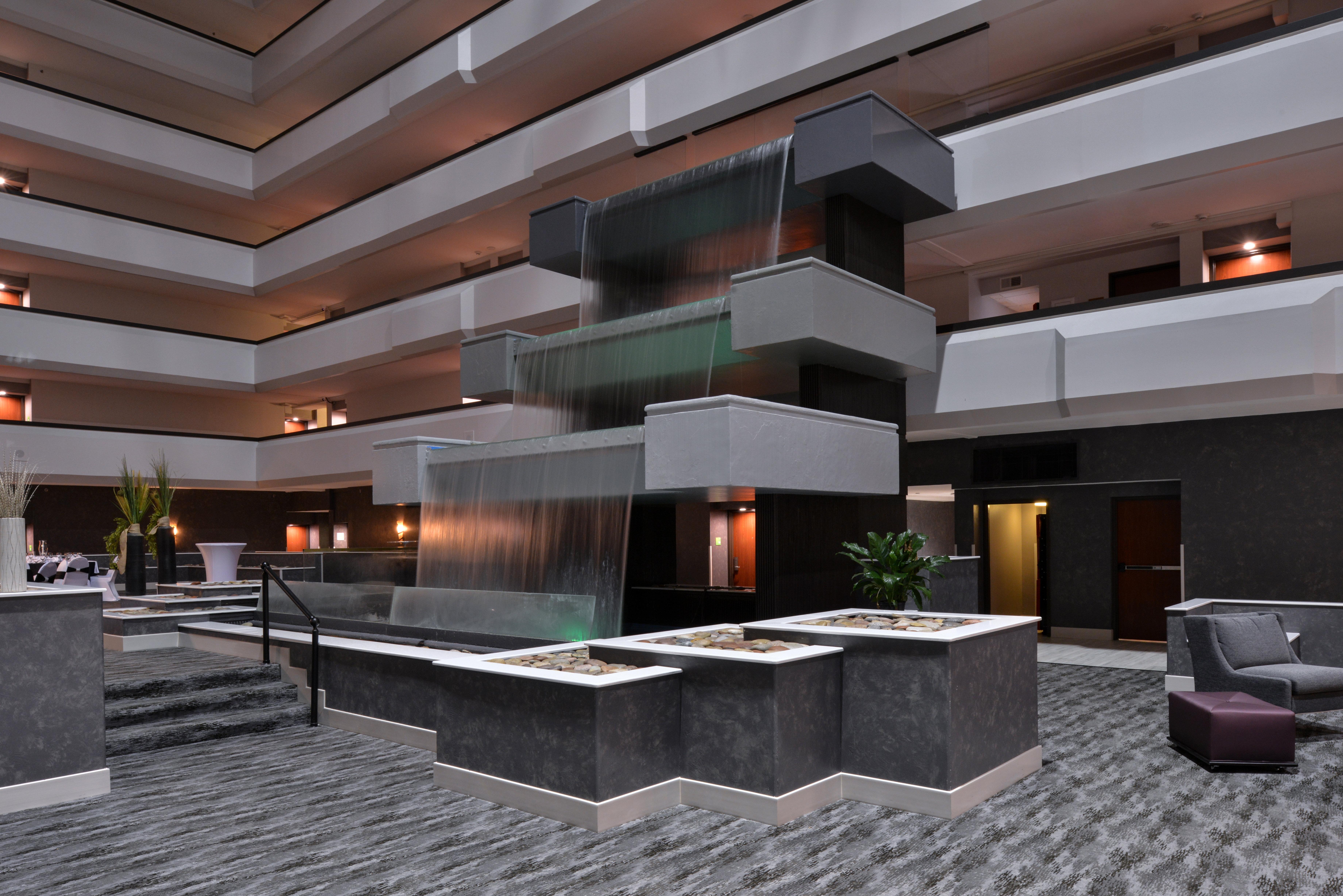 Holiday Inn Hotel And Suites Beaumont-Plaza I-10 & Walden By Ihg Exterior photo
