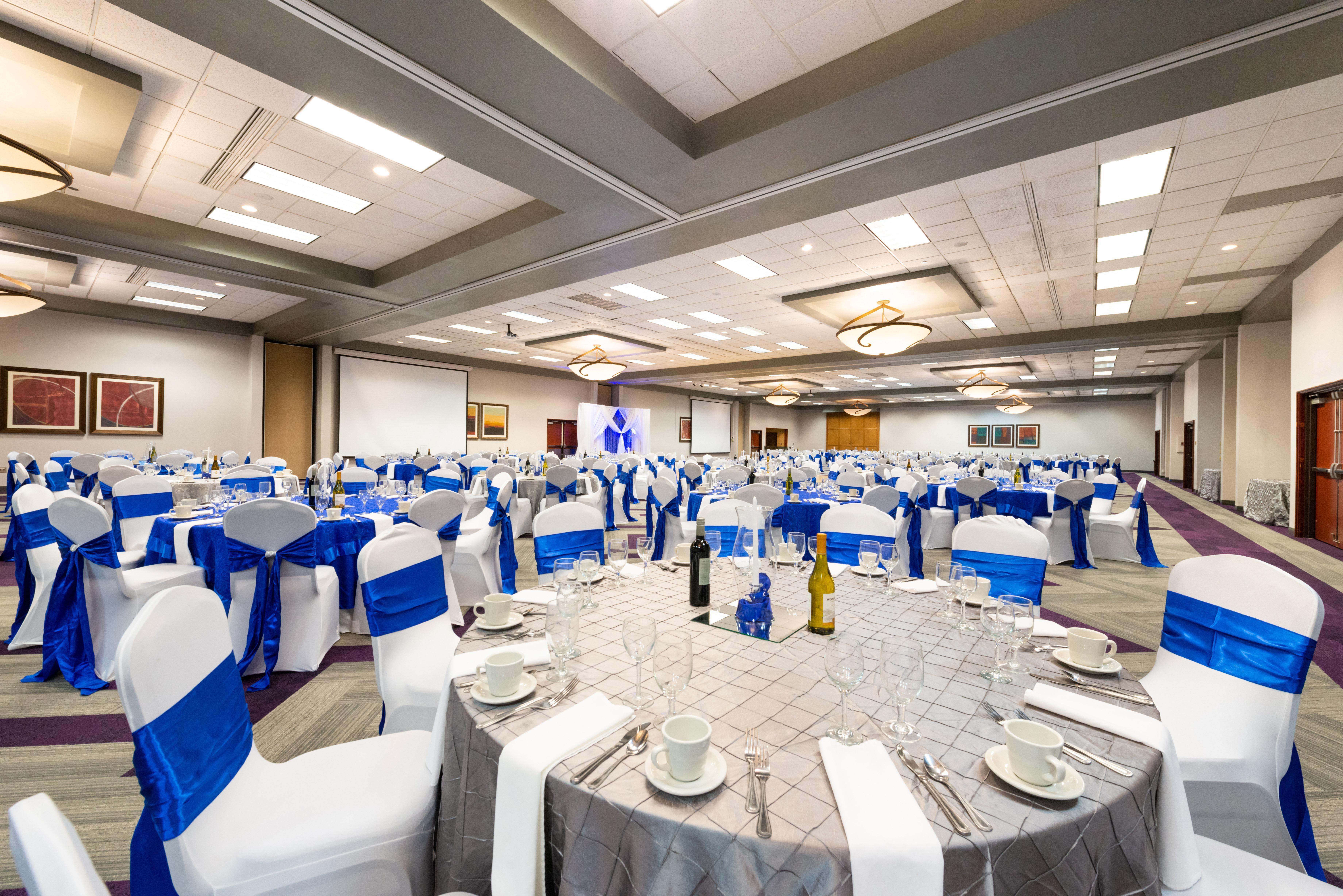 Holiday Inn Hotel And Suites Beaumont-Plaza I-10 & Walden By Ihg Exterior photo