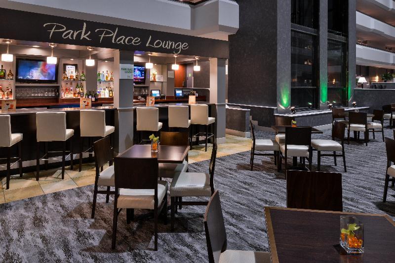 Holiday Inn Hotel And Suites Beaumont-Plaza I-10 & Walden By Ihg Exterior photo